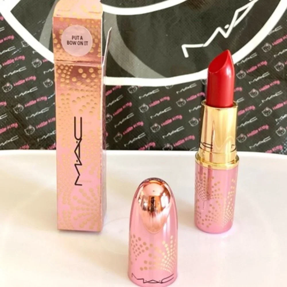 MAC PUT A BOW ON IT Lipstick NIB Lustreglass Limited Ed ultra rare last one!